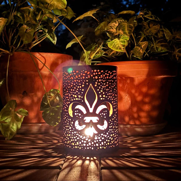 Iron_Lantern_featuring_Fleur_d