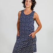 Evanston Dress Micro Floral Navy showing pockets