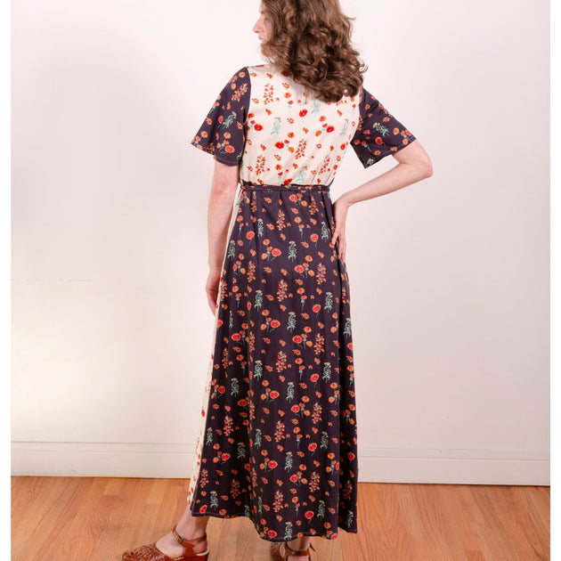 90s wrap dress Vintage 90s Liz Claiborne StarFish Pattern Silk Wrap Dress Size 8 – Cougar  Vintage Shop main image 1