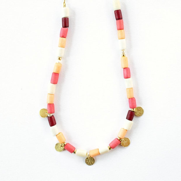 Emily Necklace Coral detail