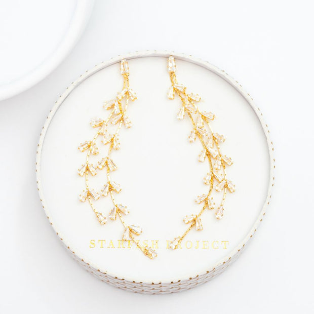 Graceful Willow Zircon and Gold Dangle Post Earrings in gift box