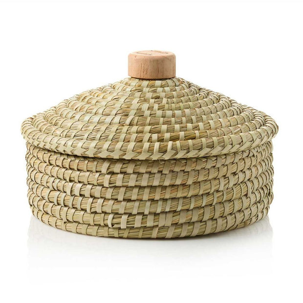 Lidded Pangara Breadwarmer closed