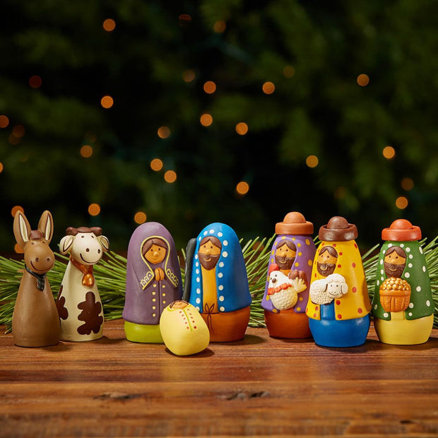 8-piece Manger Amigos Terracotta Nativity Set lifestyle