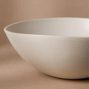 Stoneware Large Serving Bowl Dadasi 11.8" Matte White detail