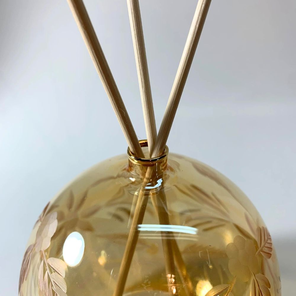 Round Blown Glass Reed Diffuser – Zee Bee Market LLC
