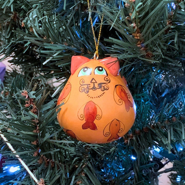 Hand-painted Cat with Goldfish Gourd Ornament lifestyle