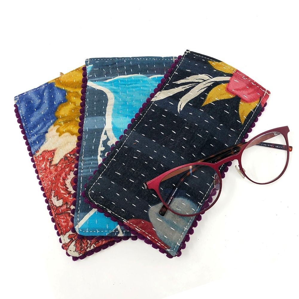 Kantha Travel Jewelry Pouch - Assorted Upcycled Sari Fabric