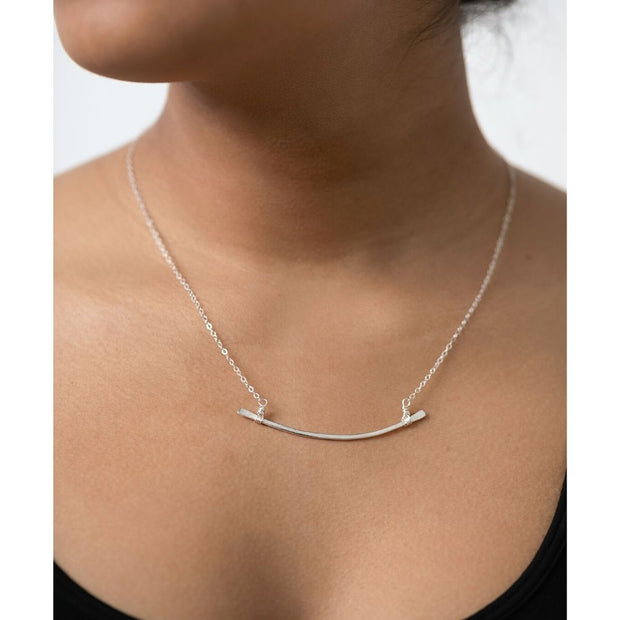 Kalay Bar Silver Necklace on model