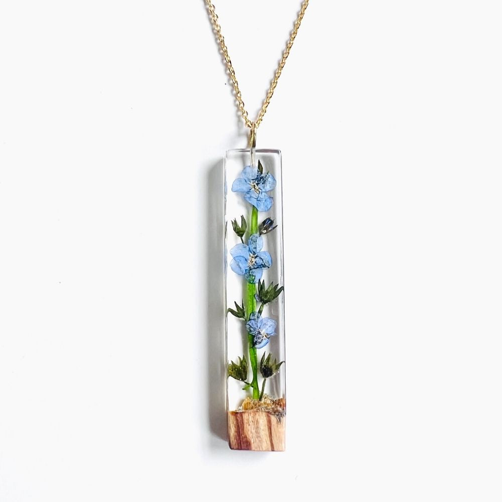 Resin Bar Pendant Necklace with Palo Santo and Forget-me-not