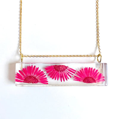 Resin Bar Pendant Necklace with Fuchsia Daisies