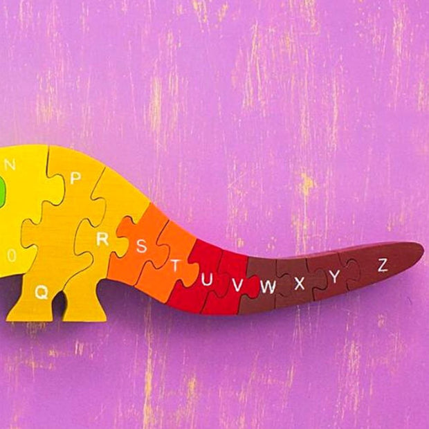 Apatosaurus Wooden A-Z Jigsaw Puzzle detail long tail
